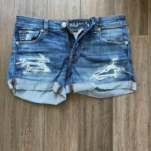 American Eagle Midi Jean Shorts. Women’s Size 8